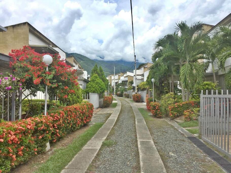 Hermosa Casa Con Piscinas - Ciudadela Premium - Antioquia * San Jeronimo (Antioquia)