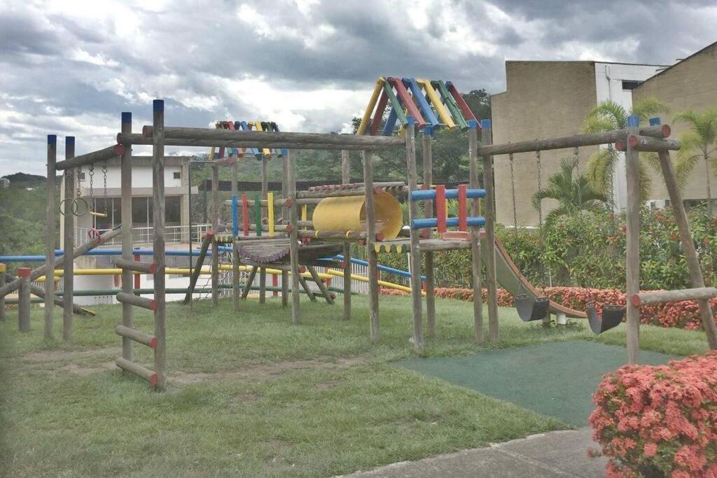 Apartment Hermosa Casa Con Piscinas - Ciudadela Premium - Antioquia San Jeronimo (Antioquia)