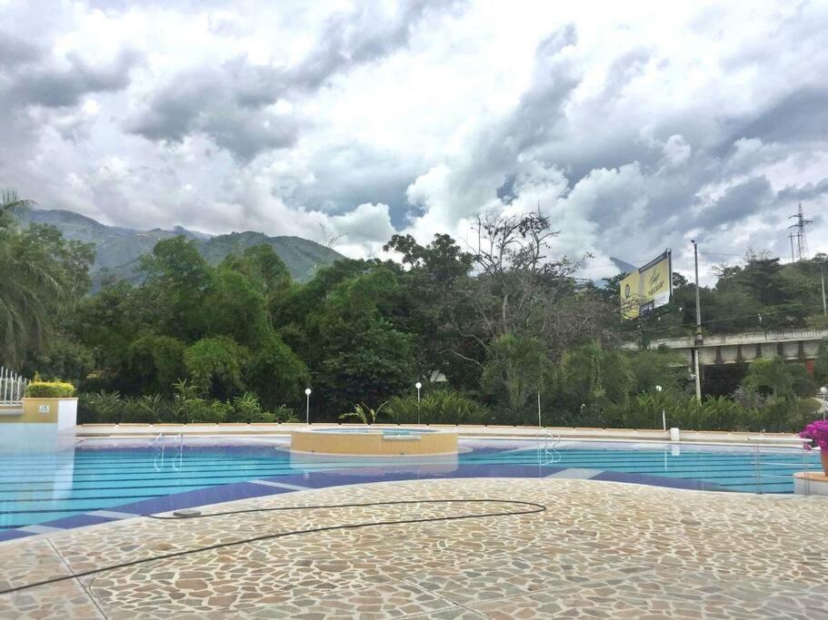Apartment Hermosa Casa Con Piscinas - Ciudadela Premium - Antioquia *
