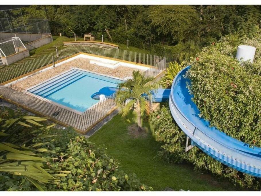 Hermosa Casa Con Piscinas - Ciudadela Premium - Antioquia *